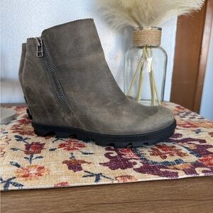 Women's Sorel Joan of Arctic Wedge II Zip